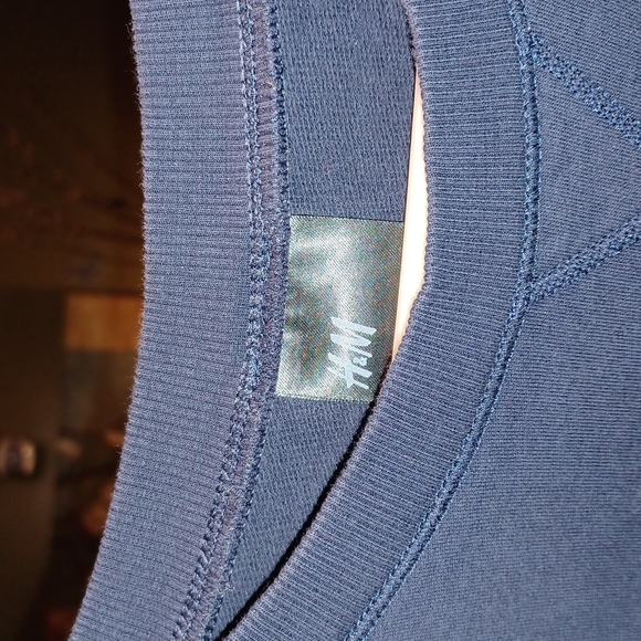 pullover sweat shirt - Picture 3 of 5